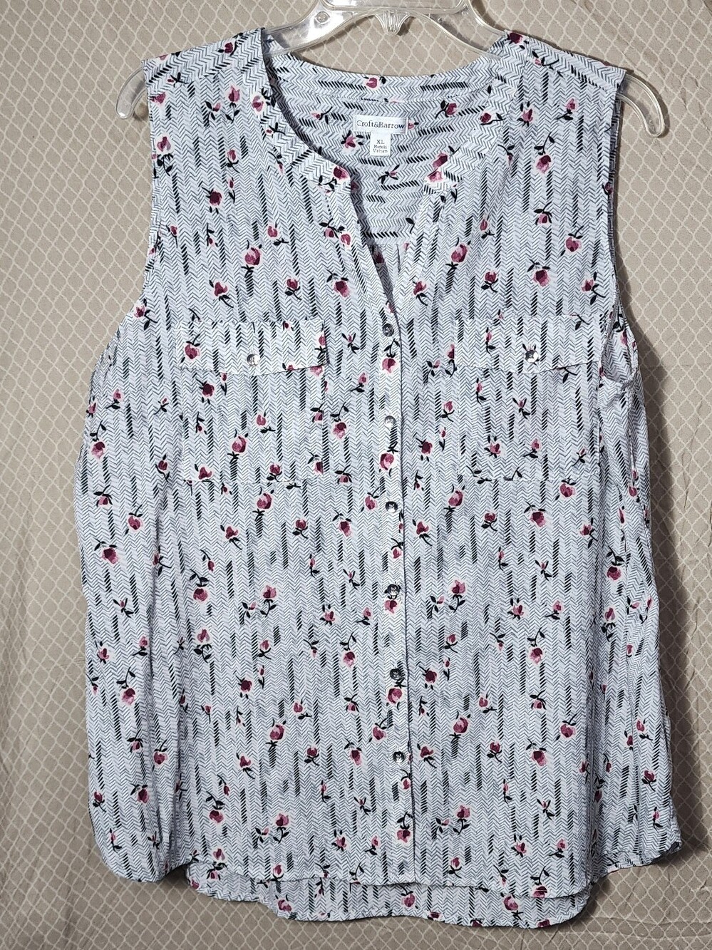 Croft&Barrow Gray Rose Pattern Sleeveless Blouse Women's XL used Great Shape